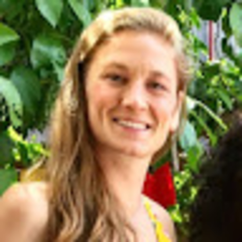 Meet your Posher, Dana